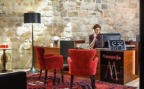 Marmont Heritage Hotel (Adults Only)